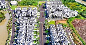 Nhà liền thổ TPHCM giảm một nửa giá
