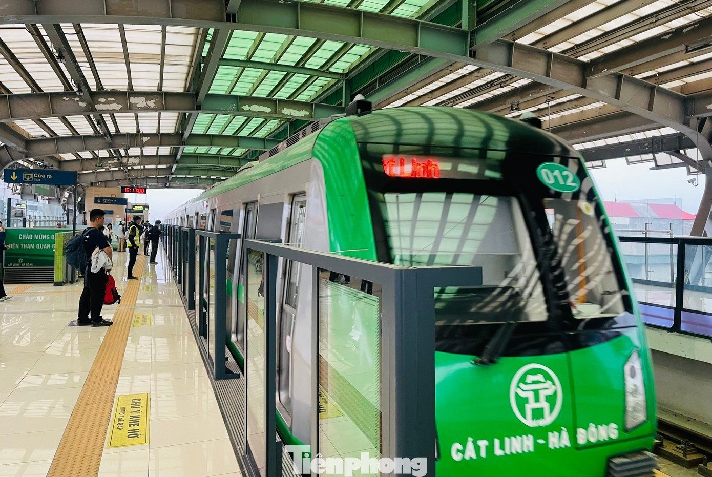 Tuyến metro Cát Linh - Hà Đông đang vận hành của Hà Nội. Ảnh: Lộc Liên. image-36.jpg