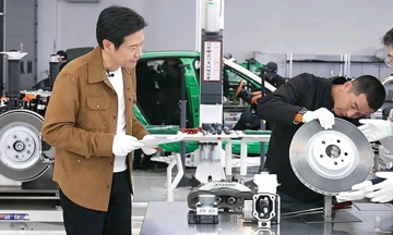 CEO Lôi Quân của Xiaomi đích thân livestream 'mổ xẻ' từng chi tiết SUV điện gây tranh cãi YU7: Giải thích từng thông tin bị 'hiểu sai', nói thẳng về số xe đã bàn giao