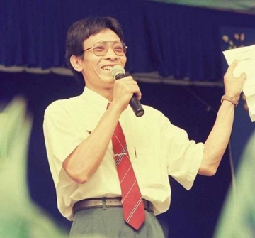 Nam MC được ví như 'linh hồn' Ai là triệu phú: Từng là bình luận viên thể thao, 'tượng đài' của VTV, cuộc sống lúc về hưu gây bất ngờ