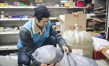 Phó Giáo sư, giảng viên đại học danh tiếng nghỉ việc đi làm shipper