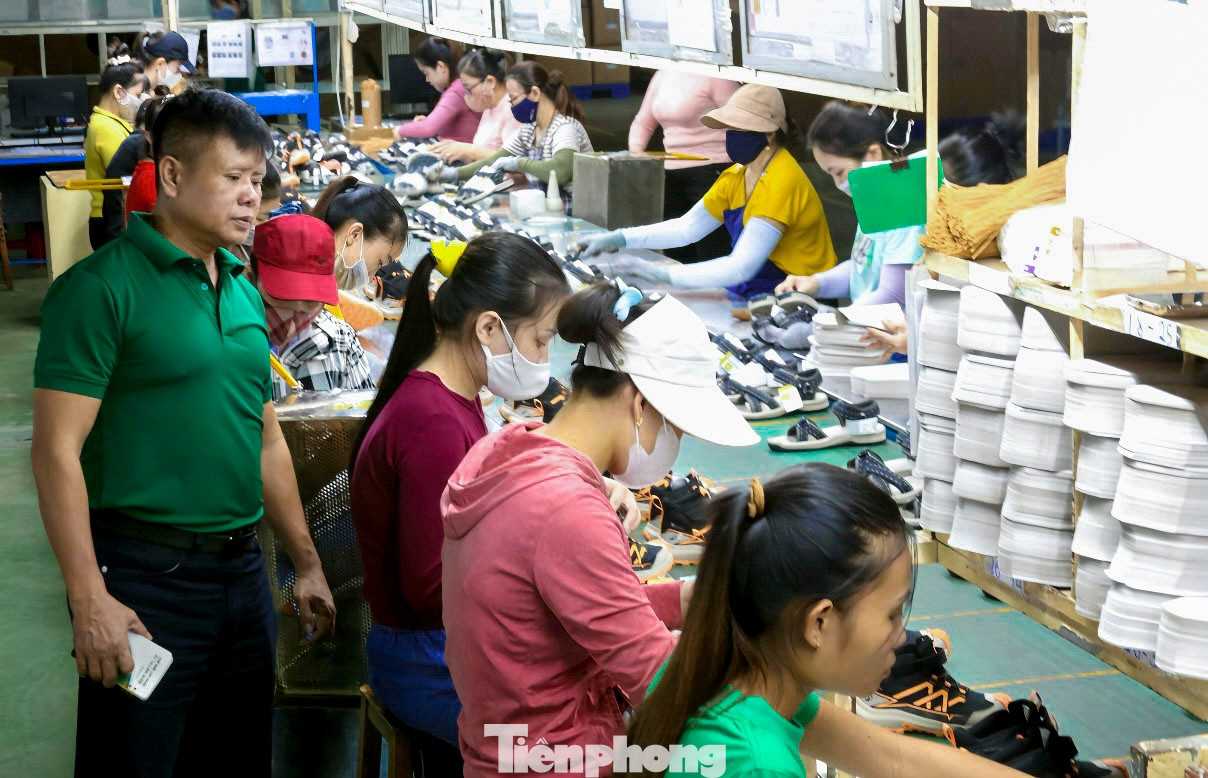 Không khí sản xuất tại các doanh nghiệp trên địa bàn TP. Đà Nẵng trở nên nhộn nhịp những ngày đầu năm 2026. tp-ttlaodong1.jpg