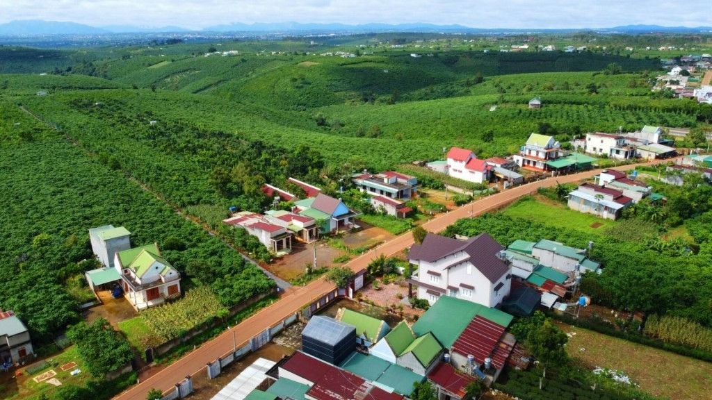 Từ bây giờ, người dân được giảm đến 70% tiền chuyển đất nông nghiệp sang đất ở- Ảnh 1. Từ bây giờ, người dân được giảm đến 70% tiền chuyển đất nông nghiệp sang đất ở- Ảnh 1.