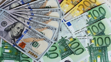 Tỷ giá USD hôm nay 7/1: Ngân hàng giữ ổn định, USD tự do hạ nhiệt