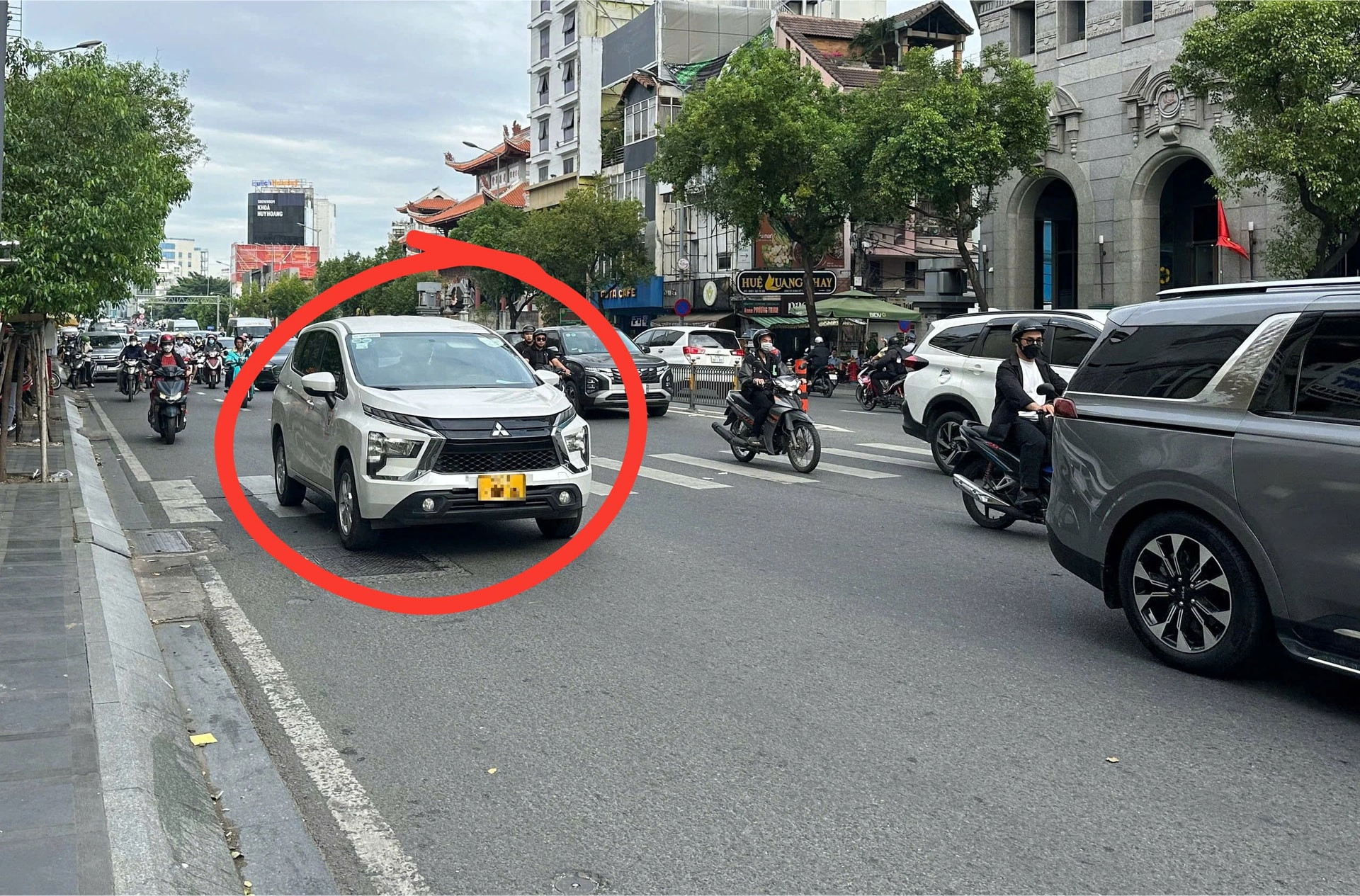 Thiết kế chưa có tên