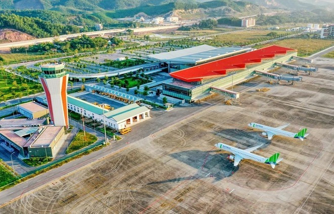 Chỉ 5 năm nữa, sân bay quân sự 65 năm tuổi tại tỉnh có đường bờ biển dài nhất cả nước dự có thể đón 1,5 triệu khách/năm- Ảnh 1. Chỉ 5 năm nữa, sân bay quân sự 65 năm tuổi tại tỉnh có đường bờ biển dài nhất cả nước dự có thể đón 1,5 triệu khách/năm- Ảnh 1.