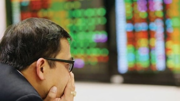 Chuyên gia khuyên gì khi VN-Index ở đỉnh lịch sử?