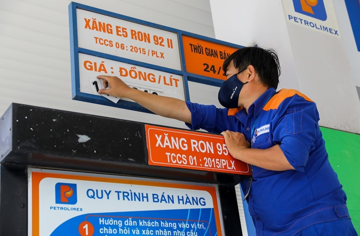 Petrolimex nắm một nửa Quỹ bình ổn giá xăng dầu với hơn 3.000 tỷ đồng