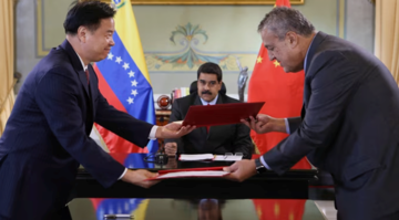 Đổi nợ lấy dầu, Trung Quốc dễ mất trắng hàng chục tỷ USD ở Venezuela?