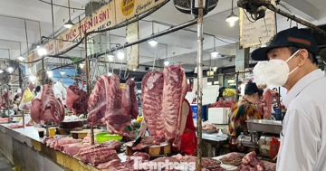 Thịt heo bình ổn giá bất ngờ... phi mã