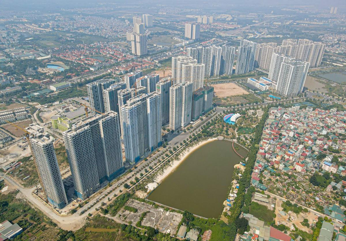 Trong quý IV/2025, tổng nguồn cung căn hộ mở bán mới tại Hà Nội và TPHCM đạt hơn 66.000 căn, mức cao nhất trong vòng 3 năm trở lại đây. 2.jpeg