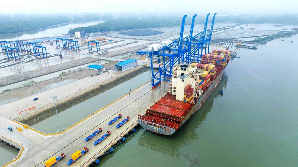 Cảng biển hơn 20.000 tỷ lớn nhất Đồng Nai đón tin vui lớn: Được mở cửa tiếp nhận tàu quốc tế- Ảnh 2. Cảng biển hơn 20.000 tỷ lớn nhất Đồng Nai đón tin vui lớn: Được mở cửa tiếp nhận tàu quốc tế- Ảnh 2.
