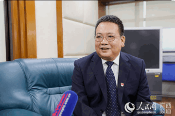 Khai trừ khỏi Đảng cựu Hiệu trưởng Đại học Y khoa Quảng Tây, Trung Quốc sinh năm 1962, từng đoạt hàng loạt giải thưởng cao quý