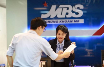 Giảm 0,8% thị phần, MBS 'bốc hơi' 241 tỷ doanh thu môi giới quý III/2026