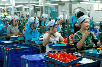 Vốn đắt, nợ đến hạn: Doanh nghiệp yếu đối mặt phép thử thanh khoản