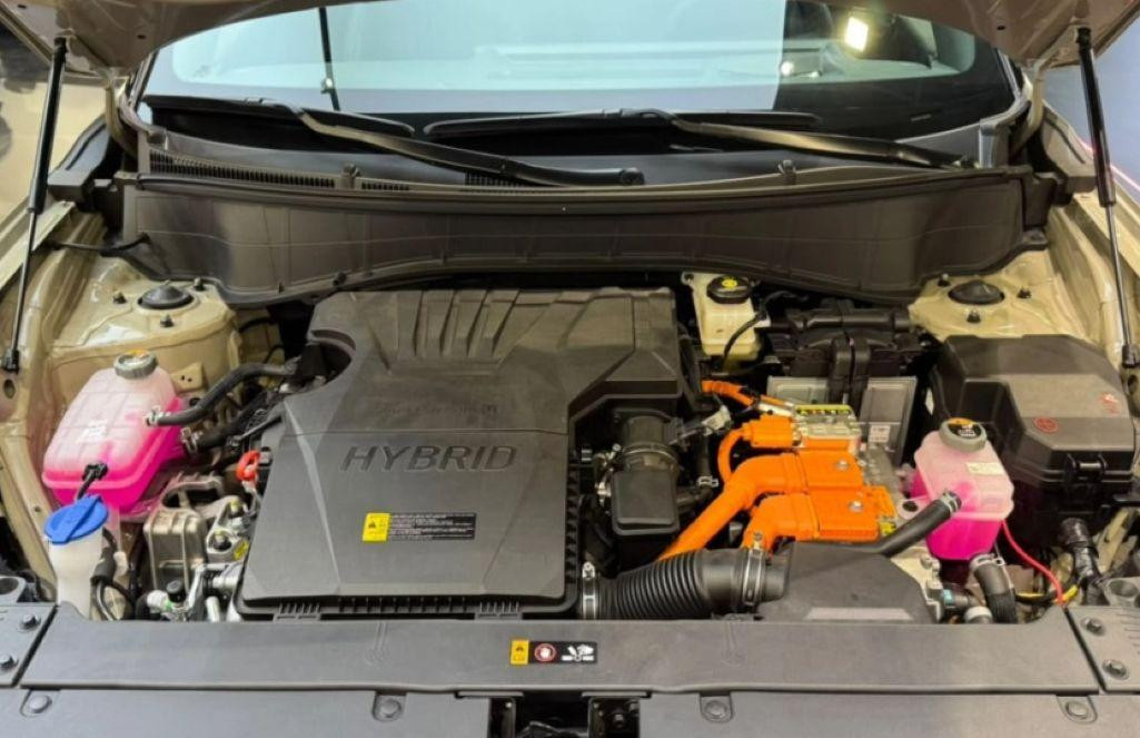 kia-seltos-hybrid-4_1791911841.jpg