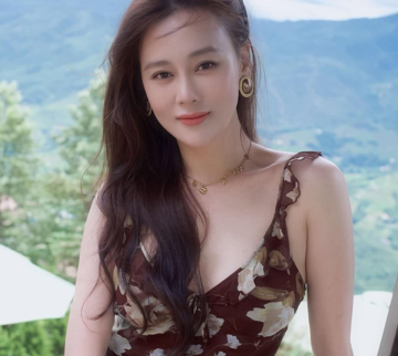 Phương Oanh có động thái mới gây xôn xao