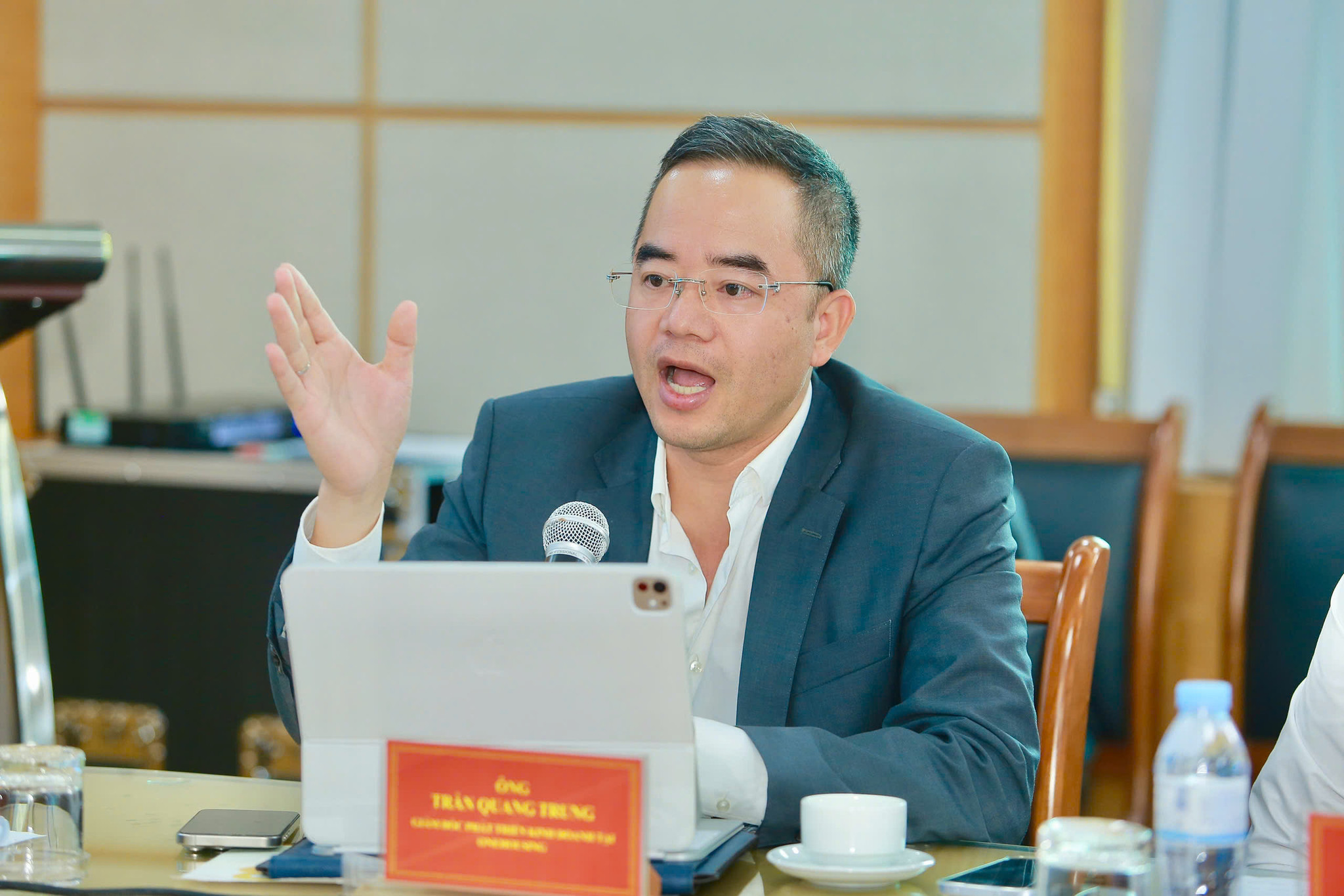 chuyen-gia-kinh-te-giai-bai-toan-mua-nha3.jpg