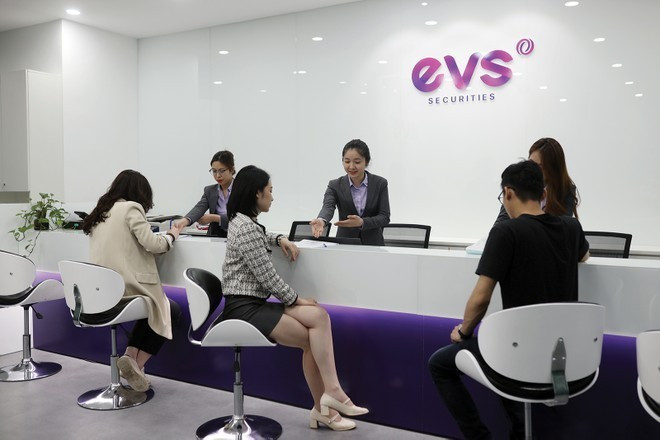 evs-120251217095513.jpg