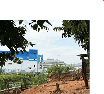 Đổ hàng tỷ USD xây trung tâm dữ liệu, làng quê đổi diện mạo, người dân tại quốc gia láng giềng Việt Nam hưởng lợi đến đâu?