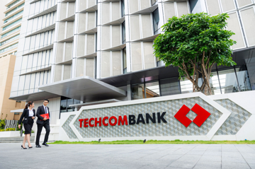 Techcombank chốt ngày chia cổ tức tỷ lệ 50%, hướng tới mức vốn điều lệ cao nhất ngành ngân hàng