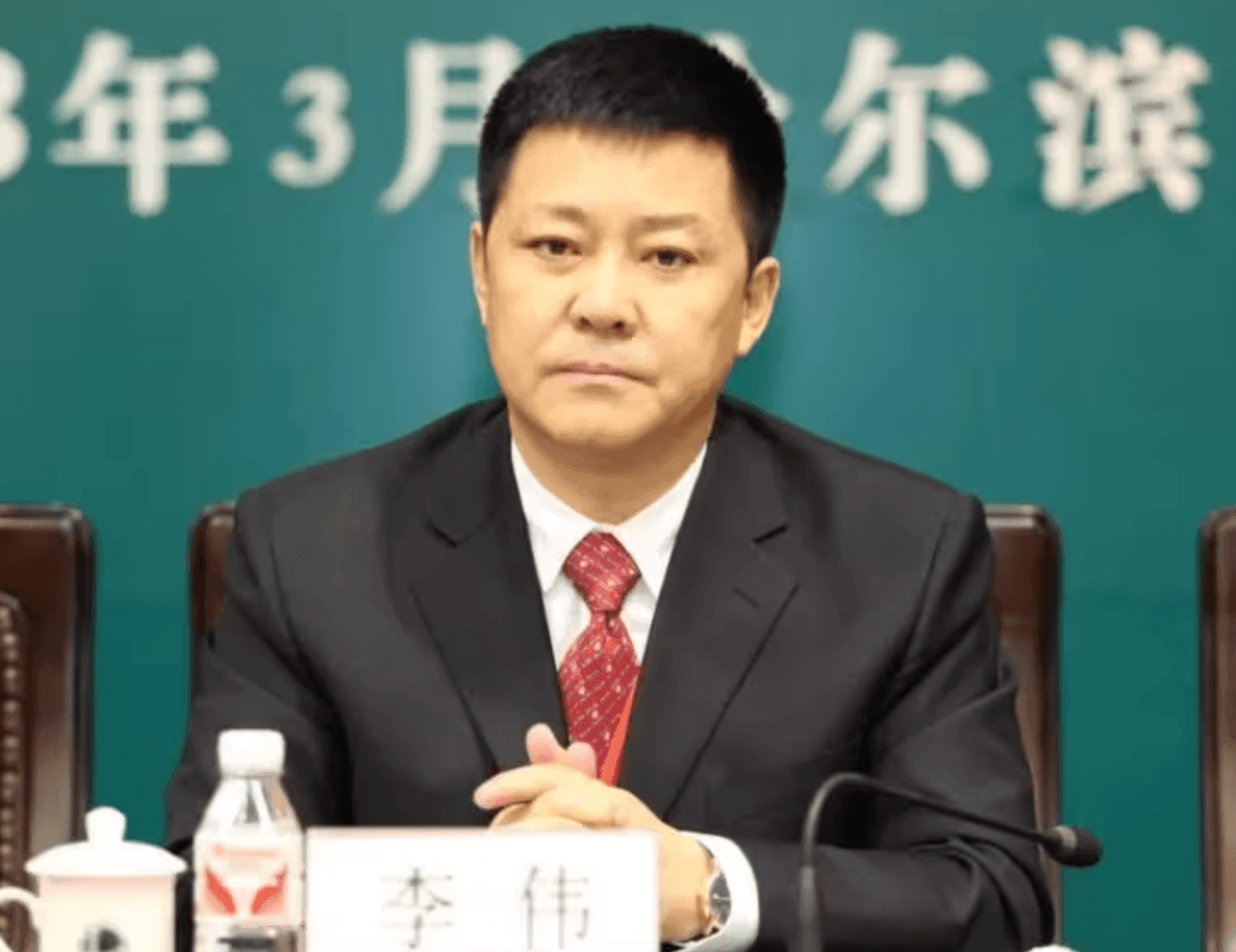 Li Wei bị tuyên án tử hình hoãn thi hành 2 năm với 20 tội danh