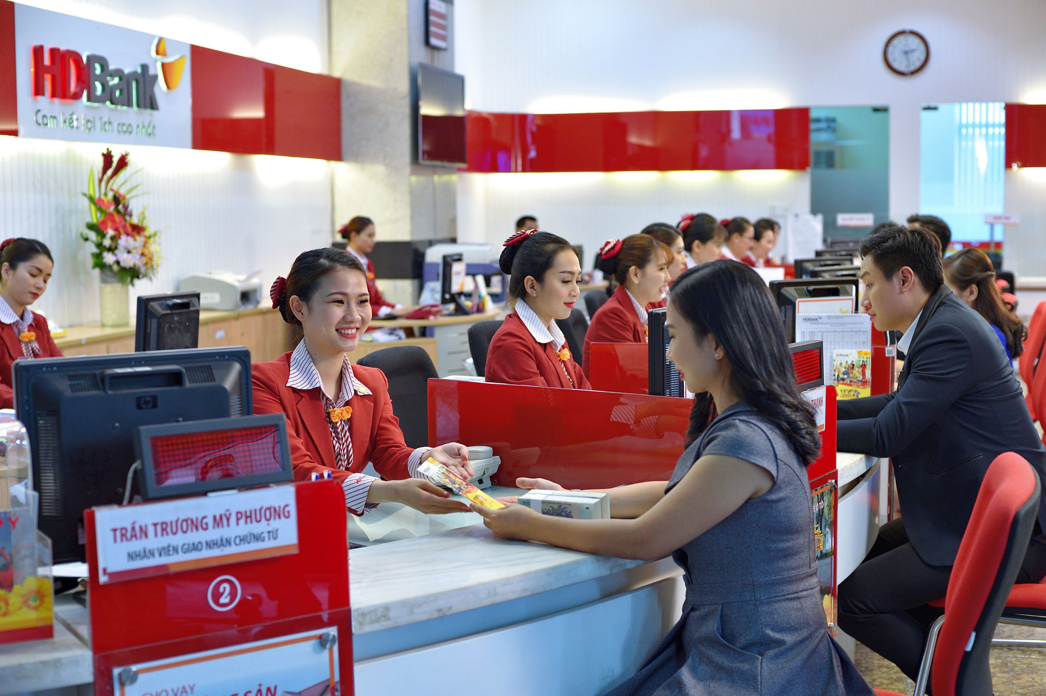 Cuối tháng 7, HDBank hoàn tất khoản vay hợp vốn xã hội trị giá 721 triệu USD do ADB và Standard Chartered đồng thu xếp (Ảnh: HDBank)