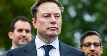 Elon Musk xác nhận 'siêu thương vụ': SpaceX và Tesla sắp 'về chung một nhà'?
