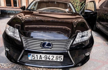 Đang trong trại tạm giam, chiếc Lexus của bà Trương Mỹ Lan đã có chủ mới: Ông T. mua lại với giá bao nhiêu?