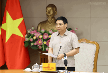 Phó Thủ tướng yêu cầu đẩy nhanh vận hành Trung tâm Tài chính Quốc tế, phấn đấu phát sinh giao dịch trong tháng 11