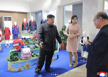 Triều Tiên công bố hình ảnh nhà lãnh đạo Kim Jong Un giữa tin đồn ông đã qua đời