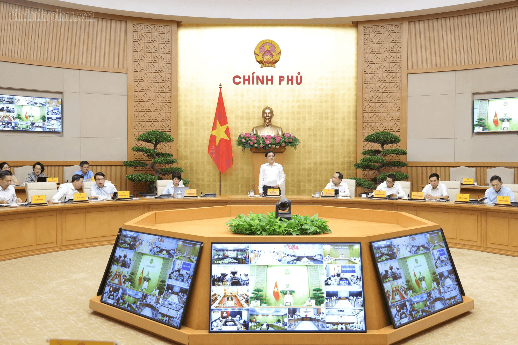 Nhận diện đúng, tháo gỡ trúng điểm nghẽn trong liên kết viện - trường - doanh nghiệp- Ảnh 1.