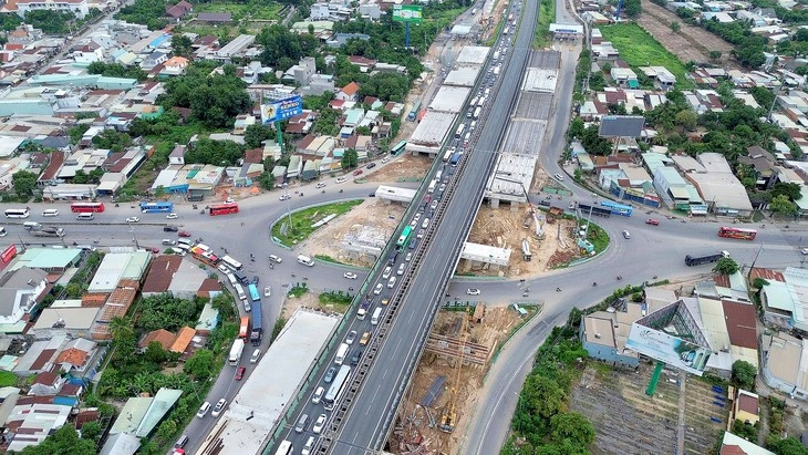 3cau-long-thanh3.jpg.jpg