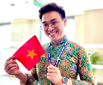 Tiến sĩ sinh năm 1992 từng đi 40 quốc gia, hiện dạy tại Đại học ở Maylaysia nói thẳng: Ngành du lịch Việt Nam không nên chỉ chạy theo số lượng khách