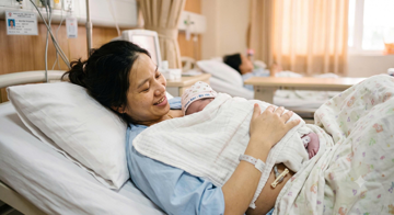 Chính thức áp dụng: Phụ nữ tại Hà Nội sinh đủ 2 con trước độ tuổi này sẽ được nhận hỗ trợ 4.000.000 đồng, điều kiện là gì?