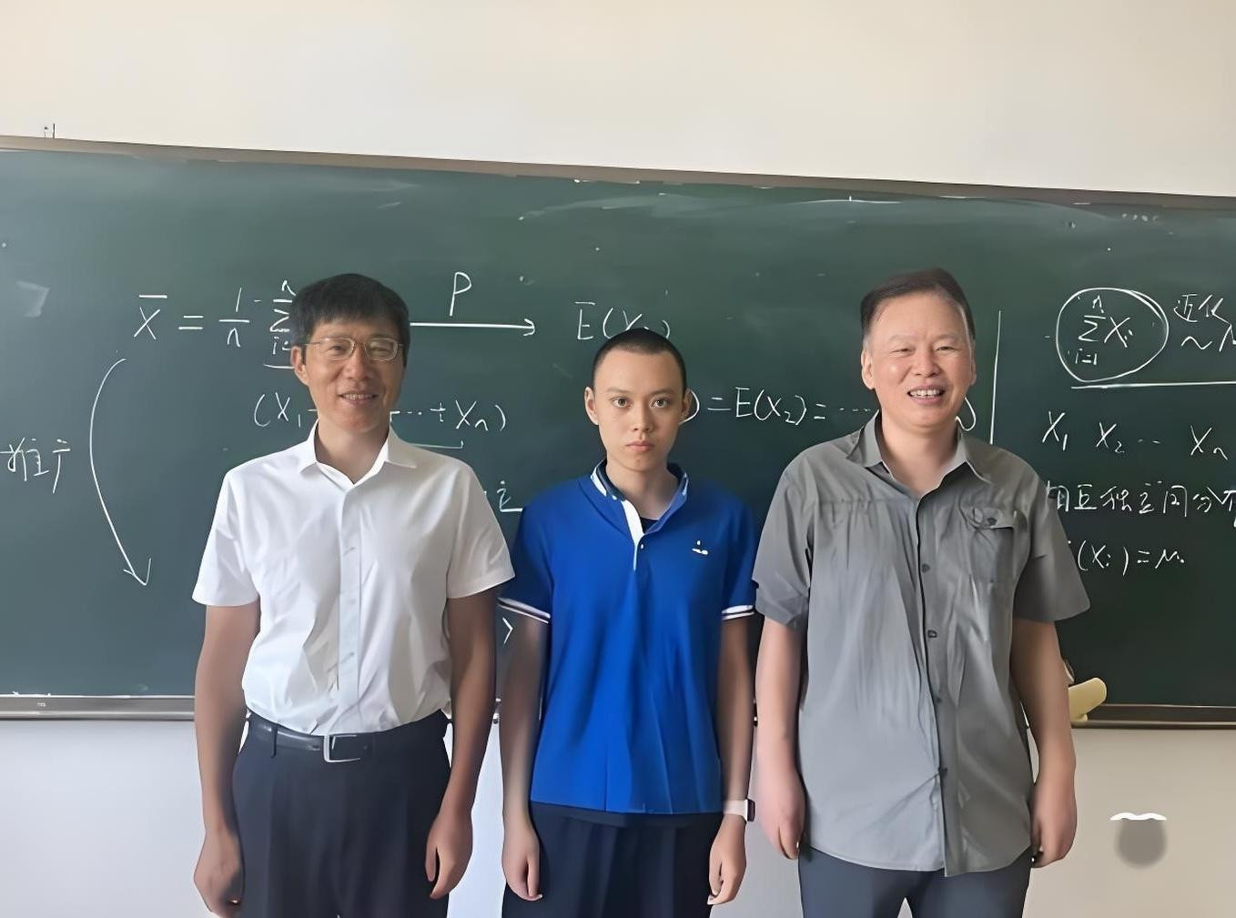 hung-vu-nac-2_1793260143.jpg