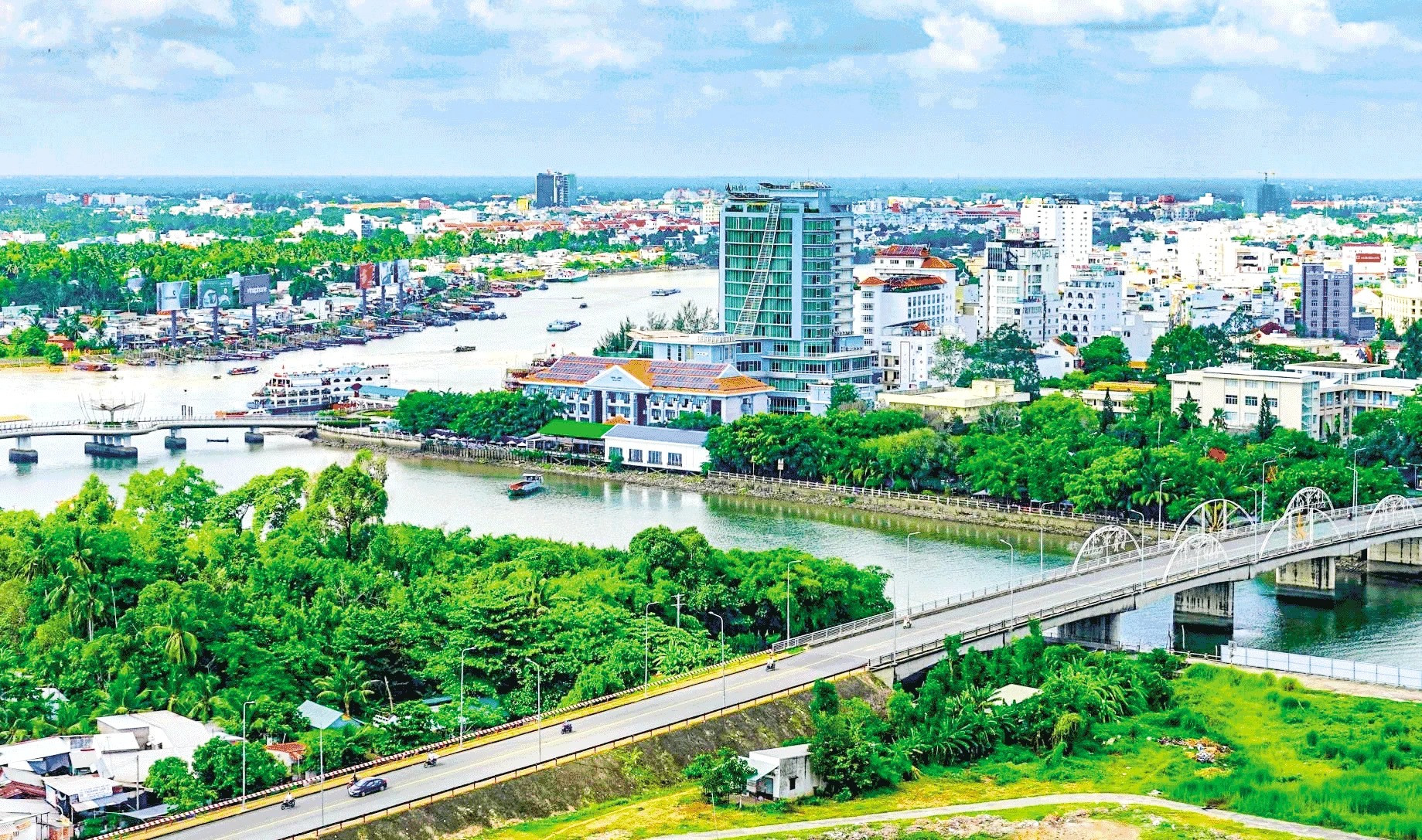 CTCP Thiên Quân Center sẽ thực hiện dự án dự án Tổ hợp Trung tâm thương mại - căn hộ chung cư cao cấp Thiên Quân Center tại Cần Thơ. Ảnh minh họa CTCP Thiên Quân Center sẽ thực hiện dự án dự án Tổ hợp Trung tâm thương mại - căn hộ chung cư cao cấp Thiên Quân Center tại Cần Thơ. Ảnh minh họa
