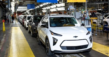 Cuộc đua xe điện thành thảm họa: Ford, GM, Volkswagen... 'gục đầu' thừa nhận đốt hơn 55 tỷ USD chỉ trong một năm