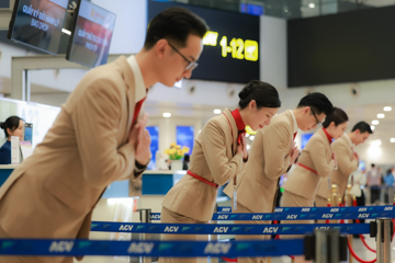 Hãng bay đúng giờ nhất Việt Nam lên tiếng xin lỗi