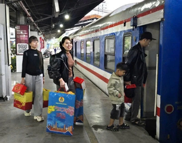 Hành trình nghĩa tình để mọi công nhân có Tết