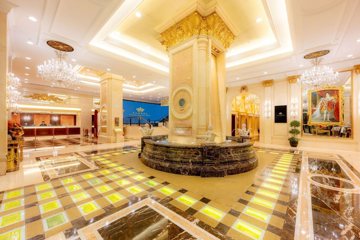 Khách sạn thức thời cạo sạch vàng dát ở dưới sàn lên bán, thu hơn 330 tỷ đồng