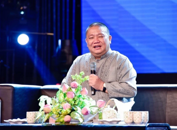 Tuyên bố ngành thép 'cùng lắm đi ngang', Hoa Sen (HSG) giảm mạnh mục tiêu lãi, tìm cửa kiếm tiền mới