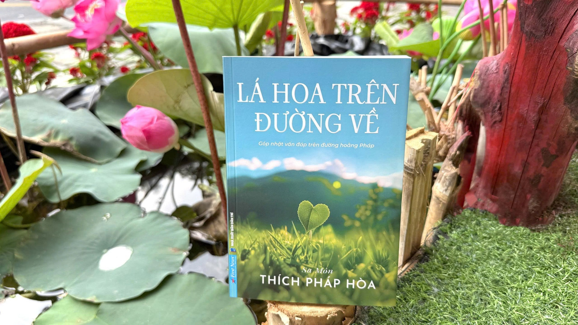 lahoatrenduongve1.jpg