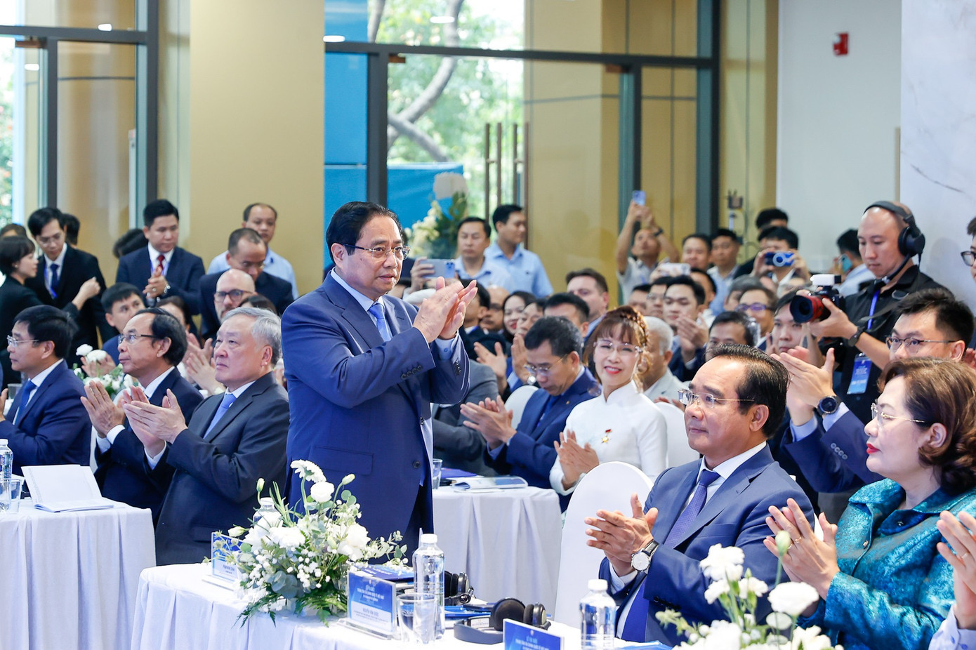 Thủ tướng Phạm Minh Chính dự lễ ra mắt Trung tâm Tài chính quốc tế Việt Nam tại TPHCM. Ảnh: VGP/Nhật Bắc. img0019-17707804378081652459176.jpg