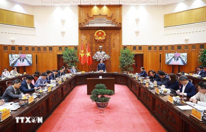 Thủ tướng Phạm Minh Chính chủ trì Phiên họp lần thứ năm của Ban Chỉ đạo xây dựng nhà máy điện hạt nhân. (Ảnh: Dương Giang/TTXVN). anh-1.jpg