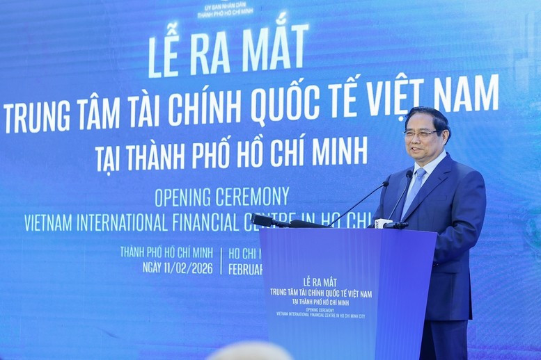Thủ tướng Phạm Minh Chính phát biểu chỉ đạo tại lễ ra mắt Trung tâm Tài chính Quốc tế Việt Nam tại TPHCM. Ảnh: VGP a1.jpg