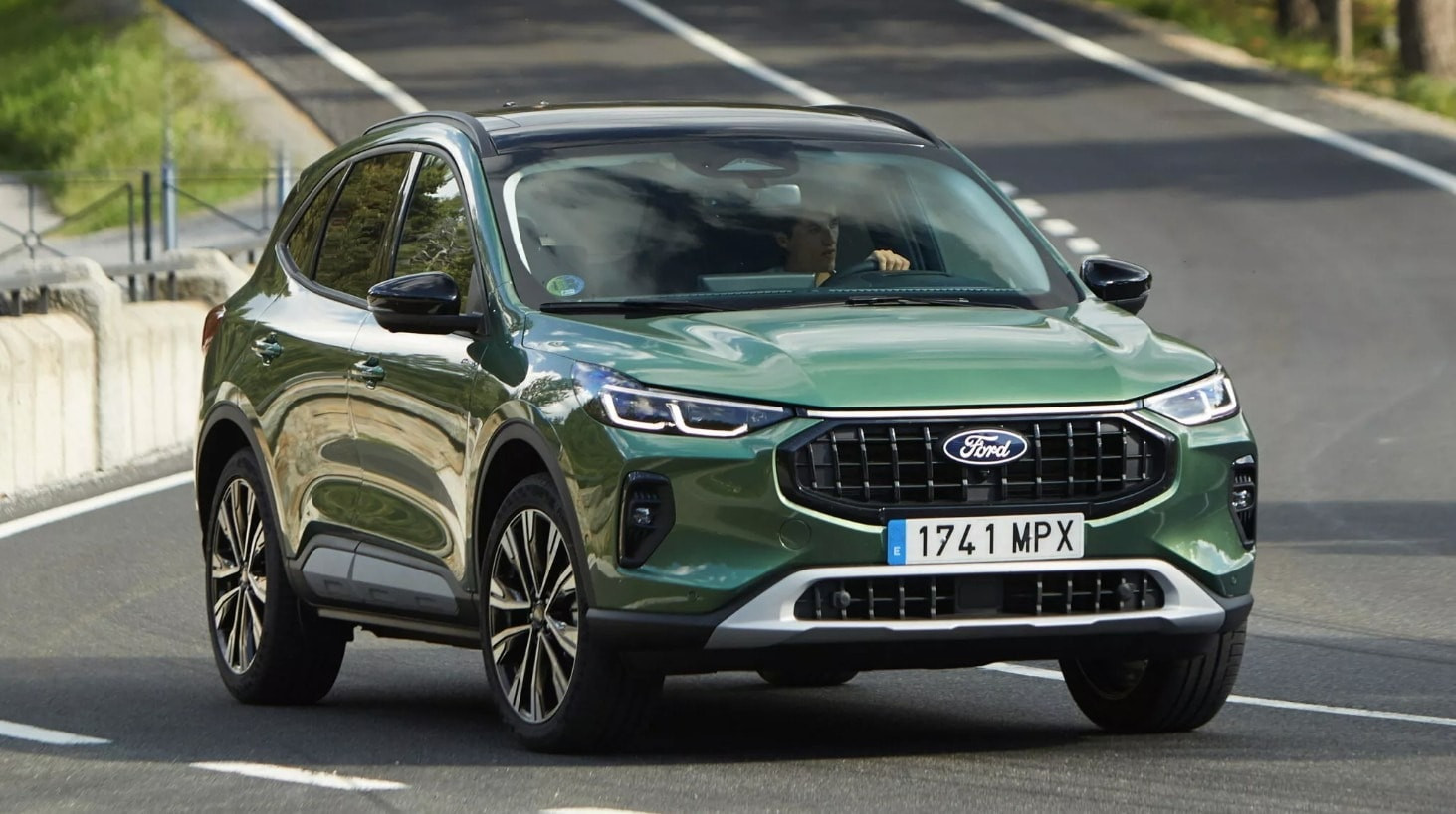 ford-escape-nang-cap-cong-nghe-1.jpg
