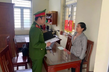 Khởi tố con dâu 'lên đồng' đánh trọng thương mẹ chồng 98 tuổi