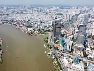 Lãi suất vay mua nhà chạm ngưỡng 14%/năm: Người mua dè chừng, chủ đầu tư mắc kẹt vì chi phí vốn tăng vọt