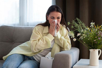 Viêm mũi dị ứng có nên chưng hoa ngày Tết? Chuyên gia chỉ cách hạn chế kích ứng